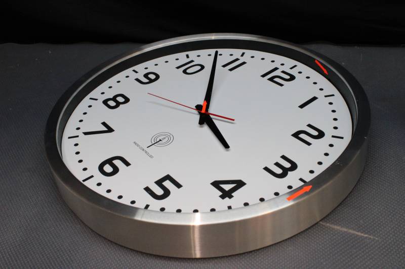 Euro Time 56863 Funk Wanduhr 50cm Wand Uhr Dekouhr Büro Siehe Text/Foto C-Ware von EuroTime
