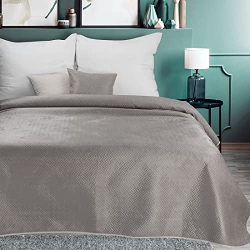 Eurofirany Luiz,3 Tagesdecke, doppelseitig, aus Samt und Satin, Sofadecke, flauschig, gesteppt, Steppkaro, Beige 5, 170 x 210 cm Eurofirany Luiz,3 Tagesdecke, doppelseitig, aus Samt und Satin, Sofadecke, flauschig, gesteppt, Steppkaro, Beige 5, 170 x 210 cm von Eurofirany
