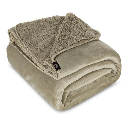 Eurofirany Teddy Fleece Decke Wärmende Wohndecke Sesseldecke Tagesdecke Weiche Sofadecke Überwurf Winterdecke Kuschelige Couchdecke (Beige, 150 x 200 von Eurofirany