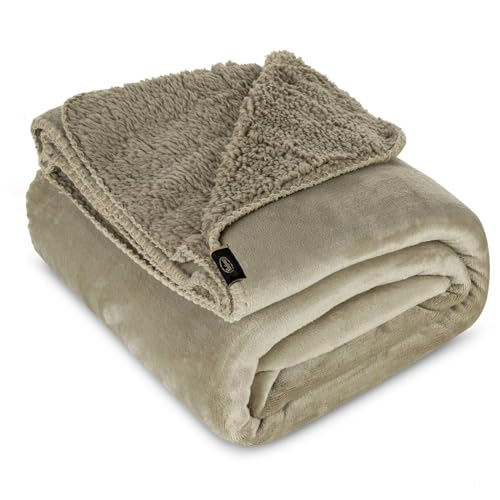 Eurofirany Teddy Fleece Decke Wärmende Wohndecke Sesseldecke Tagesdecke Weiche Sofadecke Überwurf Winterdecke Kuschelige Couchdecke (beige, 200 x 220 cm) von Eurofirany