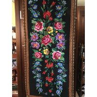Vintage Blumen Nadelteppich 82206cm, Kreuzstich Auf Sack Hanf, Wandbehang Schwarz Rot Grün Blau Teppich, Großer Wandteppich von EverAfterActUAls