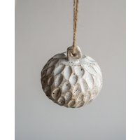 Ophelia Christbaumkugel Dekoration in Toasted Ophelia Christbaumkugel Dekoration in Toasted von EveryStoryStudio