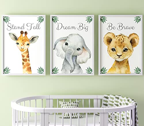 Set aus 3 Safaritieren für Kinderzimmer von Jungen und Mädchen, Ungerahmter Druck, Schlafzimmerdekor, Dschungeldekoration, Dekor im Babyzimmer, elefant giraffe löwe, Dream Big Stand Tall Be Brave (A3) von Eviepops Prints