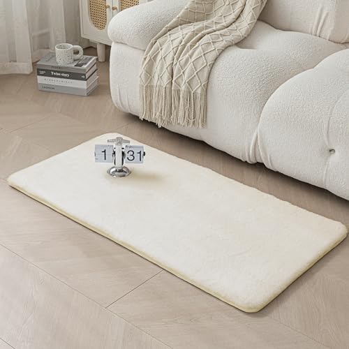 Evitany Kunstfell-Teppich Zottelige Flauschige Teppiche Rosa Teppich für Schlafzimmer Nachttischteppiche für(60 x 120 cm,Beige) von Evitany