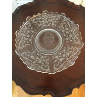 Cambridge Radierung Glas - Chantilly 13" Torte Teller Marta 126 von EwasAntiqueShop