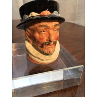 Royal Doulton - Beefeater Kleiner Krug D 6233 Von Harry Fenton von EwasAntiqueShop