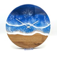 Wanduhr Mit Wellenmuster Deep Sea. Handgefertigtes Unikat. Muster Nicht Reproduzierbar. Holzuhr Aus Akazie Epoxidharz von ExactlyLeon