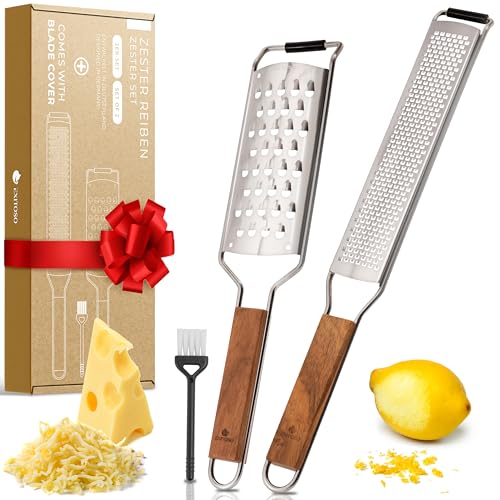 Exitoso Zester Küchenreibe Set aus Edelstahl mit Holzgriff - Gewürzreiben - Knoblauchreibe feinreibe Zitronenreibe Muskatnuss Reibe - Zestenreibe Cheese grater Käsereibe Parmesan Reibe Parmesanreibe Exitoso Zester Küchenreibe Set aus Edelstahl mit Holzgriff - Gewürzreiben - Knoblauchreibe feinreibe Zitronenreibe Muskatnuss Reibe - Zestenreibe Cheese grater Käsereibe Parmesan Reibe Parmesanreibe von Exitoso