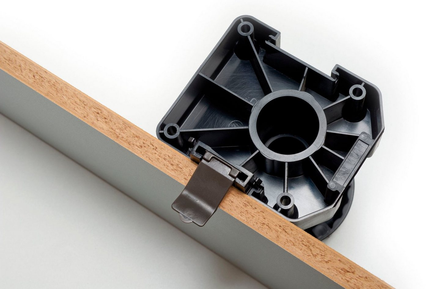 Express Küchen Sockelblende ARTA, vormontiert, in verschiedenen Längen Express Küchen Sockelblende ARTA, vormontiert, in verschiedenen Längen von Express Küchen