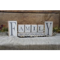 Familie Götter Weg Der Pflege Von Uns 7 Pc Rustikale Block Set Personalisierte Sets Zur Verfügung Große Geschenk Einzug Individuelle Ideen Willkommen von ExpressionsNmore