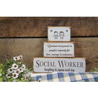 Personalisiertes Geschenk Für Sozialarbeiter Holzblock Mit Gravur von ExpressionsNmore