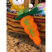Ostern Korb Namensschild, Personalisierte, Gestickte Karotte Namensschild von ExtraTouchGifts