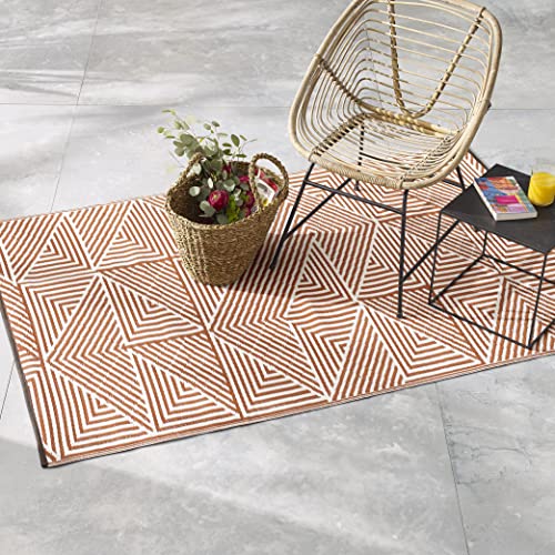 FAB HAB Outdoor-Teppich - wetterfest, farbecht, wendbar - recycelter Premium-Kunststoff - modern geometrisch - Terrasse, Balkon, Garten - Kunststoffteppich Tokyo Rostorange, 150x240 cm von Fab Habitat