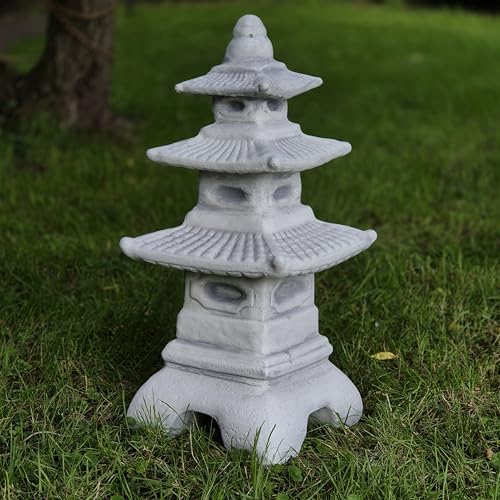 FABRIQ Tachi-Doro Japanische Pagode, Steinfigur, steinlanterne, Japanishe Laterne, wetterbeständig, Zen Garten, massiv L: 32cm W: 32cm H: 46cm Gewicht: 14kg für Außenbereich Frostbeständig bis -30°C von FABRIQ