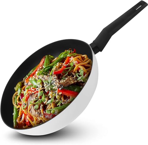 Fackelmann Wokpfanne Balance 30 cm, Antihaft-Wok aus 90% recyceltem Aluminium mit ergonomischem Kunststoff-Griff, großer Wok mit hohem Rand zum Kochen, für Induktion geeignet von FACKELMANN