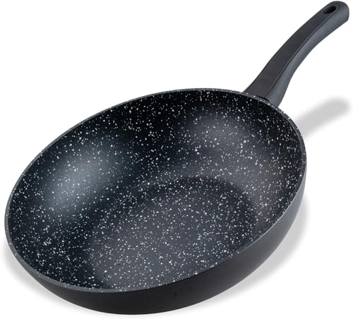 Fackelmann Wokpfanne Marble 28 cm, Antihaft-Wok aus 90% recyceltem Aluminium mit ergonomischem Kunststoff-Griff, großer Wok mit hohem Rand zum Kochen, für Induktion geeignet von FACKELMANN