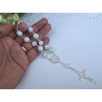 40 Taufe Begünstigt Armbänder/Glas Perle Aus Weiß Farbe Kommunion Begünstigte Recuerdos Para Bautizo Finger Rosenkränze Gefälligkeiten Co von FAITHPIECES