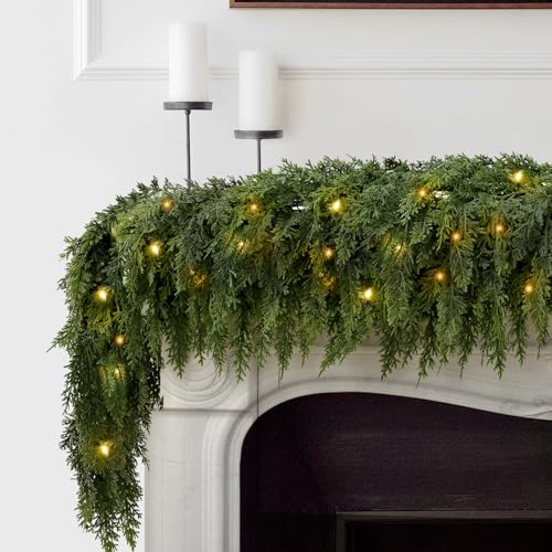 2 Stück beleuchtete Weihnachtsgirlande aus Zedernholz mit 60 Lichtern, 160 Tannenspitzen, realistische künstliche Girlande für Kamin, Tisch, Kaminsims, Wand, Innen- und Außenbereich 2 Stück beleuchtete Weihnachtsgirlande aus Zedernholz mit 60 Lichtern, 160 Tannenspitzen, realistische künstliche Girlande für Kamin, Tisch, Kaminsims, Wand, Innen- und Außenbereich von FAJUNZH