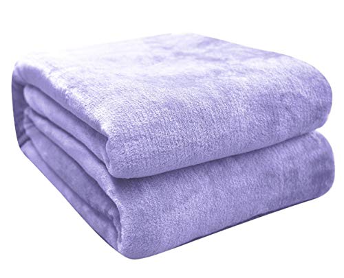 FARFALLAROSSA Kuscheldecke Baby 70 x 100 cm - Flauschig Super Weiche Fleecedecke - Oeko-TEX - Kuscheldecke Kinder Flieder von FARFALLAROSSA