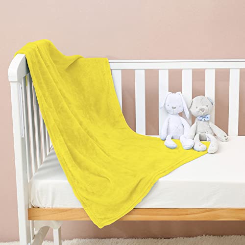 FARFALLAROSSA Kuscheldecke Baby 70 x 100 cm - Flauschig Super Weiche Fleecedecke Oeko-TEX® Zertifiziert - Kuscheldecke Kinder Gelb von FARFALLAROSSA