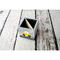 Stiftebox Aus Holz Mit Auto, Stiftebox, Stiftehalter, Kinderzimmer Dekor, Schreibtisch Organizer, Büro Zubehör, Geschenk Für Junge, Autos von FARISTOstore