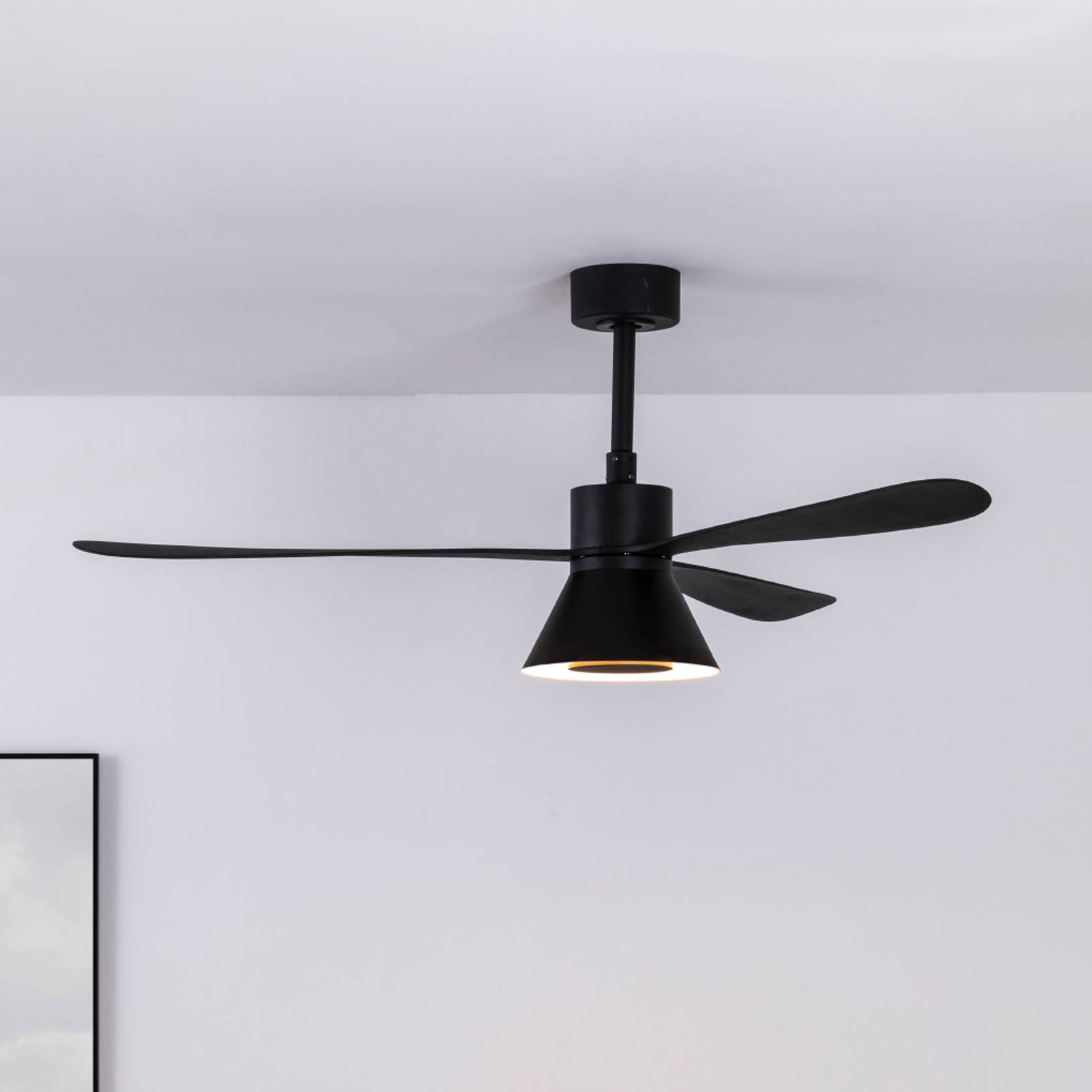 Deckenventilator Amelia Cone, LED-Leuchte, schwarz von FARO BARCELONA