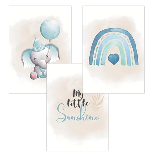 FAVELOT Poster Kinderzimmer Jungen A4 - Regenbogen, Elefant, Aquarell Blau - Bilder Babyzimmer Deko - Deutscher Premium-Druck - 3er Set Din A4 FAVELOT Poster Kinderzimmer Jungen A4 - Regenbogen, Elefant, Aquarell Blau - Bilder Babyzimmer Deko - Deutscher Premium-Druck - 3er Set Din A4 von FAVELOT