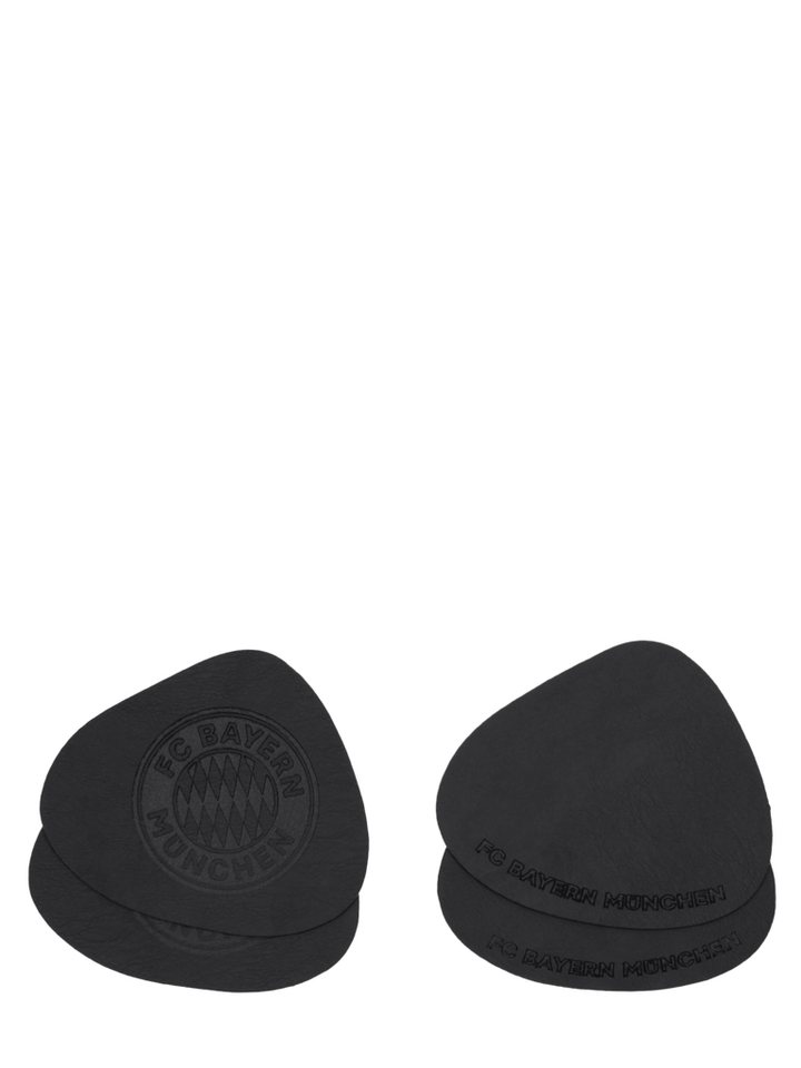 FC Bayern München Frühstücksbrett FC Bayern München I Untersetzer 4er-Set I Schwarz, Kunstleder FC Bayern München Frühstücksbrett FC Bayern München I Untersetzer 4er-Set I Schwarz, Kunstleder von FC Bayern München