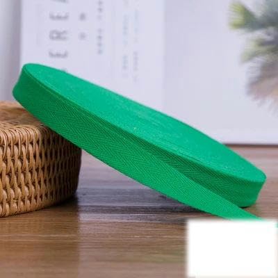 FDIMALTOR Buntes 10 mm 20 mm Chevron-Baumwollband, Gurtband, Knochenbindeband, Besatz zum Verpacken von DIY-Zubehör, 13 Grün, 1 cm, 5 Yards FDIMALTOR Buntes 10 mm 20 mm Chevron-Baumwollband, Gurtband, Knochenbindeband, Besatz zum Verpacken von DIY-Zubehör, 13 Grün, 1 cm, 5 Yards von FDIMALTOR