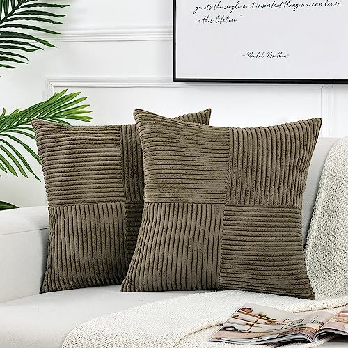 FDTERN 2er Set Boho Kordsamt Kissenbezug 55x55CM Olivgrün Einfarbig Flauschig Quadrat Kissenbezüge Kissenhülle Dekokissenbezug Sofakissen Dekokissen Deko für Sofa Schlafzimmer Wohnzimmer Balkon von FDTERN