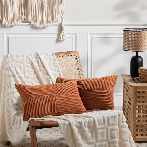 FDTERN 2er Set Rostrot Kordsamt Kissenbezug 50x70CM Weich Moderne Dekorative Kissenbezüge Kissenhülle Dekokissenbezug Sofakissen Dekokissen Boho Herbst Deko für Sofa Schlafzimmer Wohnzimmer Bett von FDTERN