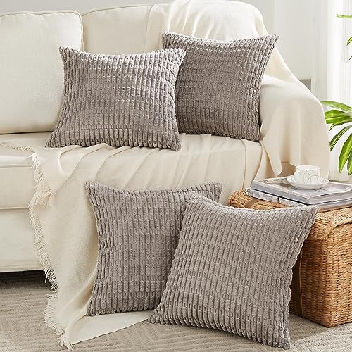 FDTERN 4er Set Boho Kissenbezug 45x45 cm Grau Einfarbig Flauschig Kissenbezüge Kordsamt Kissenhülle Dekokissenbezug Sofakissen Dekokissen Deko für Sofa Schlafzimmer Wohnzimmer Balkon von FDTERN