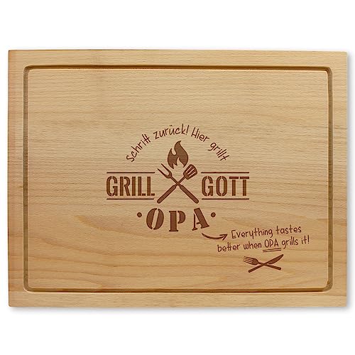 Holzschneidebrett mit Gravur - "Opa - Grill Gott", ca. 40 x 30 x 2 cm, Made in Austria, Nachhaltige Geschenkidee von Feel Green - WE CREATE NATURE