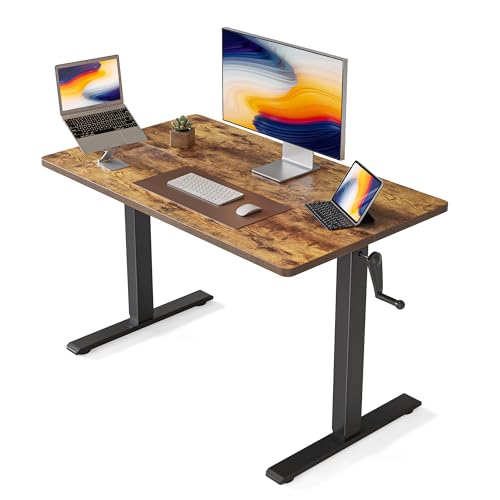 FEZIBO Kurbel höhenverstellbarer Schreibtisch, 105 x 66 cm Manuelles Stehpult, Schreibtisch mit Griff, Home Office Desk，Schwarz Rahmen/Braun Tischplatte von FEZIBO