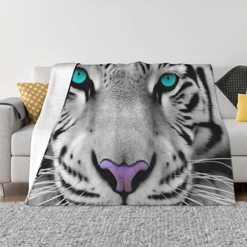 Decke und Überwürfe aus ultraweichem Mikrofleece, Motiv: Tiger mit blaugrünen Augen, leicht, Flanell, Klimaanlage, Decken, für alle Jahreszeiten, warme Plüsch-Bettdecken für Sofa, Couch, 203,2 x 152,4 Decke und Überwürfe aus ultraweichem Mikrofleece, Motiv: Tiger mit blaugrünen Augen, leicht, Flanell, Klimaanlage, Decken, für alle Jahreszeiten, warme Plüsch-Bettdecken für Sofa, Couch, 203,2 x 152,4 von FHEBNDS