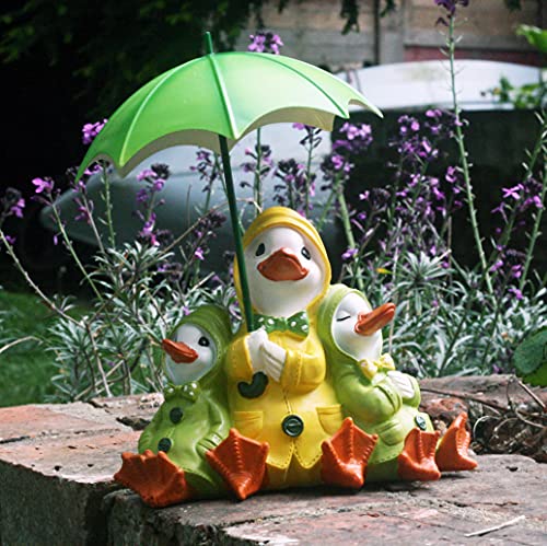 Dally Dawson und Gänseblümchen Enten mit Regenschirm, Gartendekoration, 28 cm von FHFY Garden
