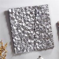 Bild mit silbernen Gingkoblättern, Acrylbox, 60 x 60 cm, 60 x 5 x 60 cm von FIJALO