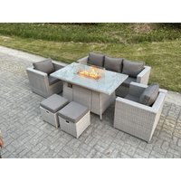 Fimous - Gas Feuertisch für den Außenbereich Rattan Gartenmöbel Set mit Sofa 2 Sessel Hocker Gas Feuerstelle Helles Grau von FIMOUS