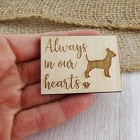 Immer in Unseren Herzen Chihuahua-Magnet - 2 "x 1, 5" Laser Graviertes Lindenholz Immer in Unseren Herzen Chihuahua-Magnet - 2 "x 1, 5" Laser Graviertes Lindenholz von FJ4LifeCreations