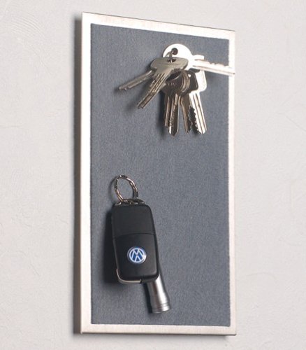 FLUX-objects Magnet - Schlüsselboard aus Edelstahl, mit Filz in dunkel-grau; 25 x 15 cm von FLUX Objects