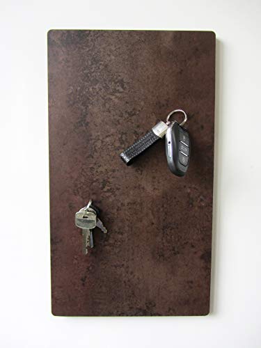 FLUX Objects Magnet-Schlüsselbrett, Schlüsselboard mit Vinyloberfläche in Rost-Optik, Größe 40cm x 22,5cm von FLUX Objects