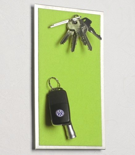 FLUX Objects Magnet - Schlüsselbrett aus Edelstahl, mit Filz in grün; 15 x 25 cm von FLUX Objects