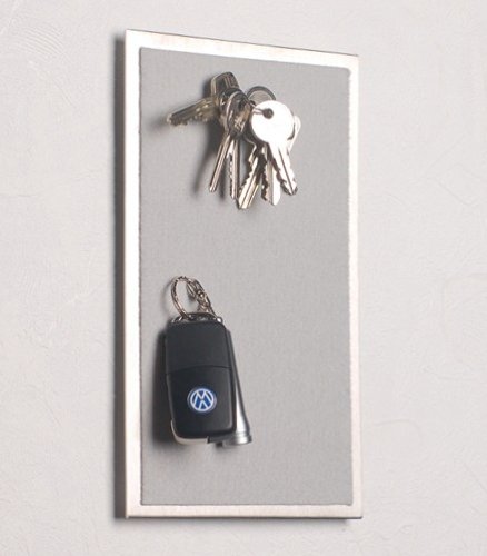 FLUX-objects Magnet-Schlüssel-Halter aus Edelstahl, mit Filz in hell-grau; in 25 x 15 cm von FLUX Objects