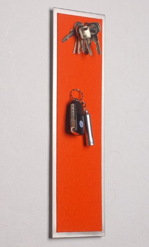 FLUX-objects Magnet-Schlüsselbrett aus Edelstahl (42 x 12 cm) mit Filz in orange – statt Schlüsselkasten von FLUX Objects