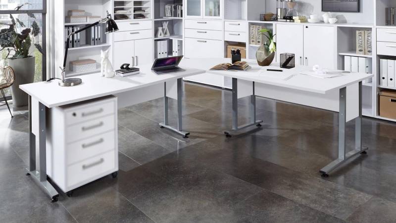 FMD Eckschreibtisch Winkelschreibtisch Calvia 200x200 cm in weiß mit Metallkufen von FMD