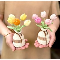 Gehäkelter Blumentopf - Handgehäkelte Tulpen Im Topf Rosa Oder Orange Häkelblumen Dekoration Strickblumen Nachhaltige Geschenkidee von FOLDDhandmade