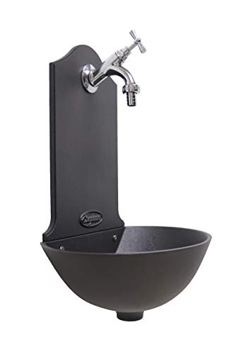 Fonderia Bongiovanni | Gartenbrunnen | Wandbrunnen | Modell Malaga | mit Wasserhahn Messing verchromt 303C | Gartenbrunnen | Gartenbrunnen Outdoor von FONDERIA BONGIOVANNI