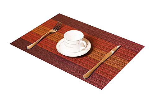 Tischmatten Platzdeckchen Tischsets 4er Set PVC Platzsets Stoff Abwaschbar Hitzebeständig rutschfeste Tabellenplatzmatten für küche Speisetisch Platzmatten (4Farbe 30x45cm) (Rot) von FOOKREN