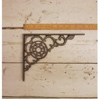 Foret Paar Schwere Spinnennetz Industrielle Rustikale Massive Guss Stahl Spinne Wandregal Halterungen in Antikem Eisen von FORETLDN