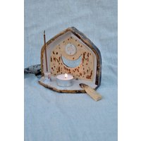 Handgemachter Tonaltar Hausschrein, Räucherwerk - & Kerzenhalter Handgemachter Tonaltar Hausschrein, Räucherwerk - & Kerzenhalter von FORSCHART